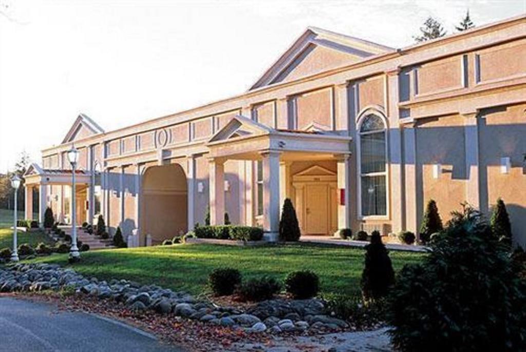 Pocono Palace Resort อีสต์สเตราด์สเบิร์ก ภายนอก รูปภาพ