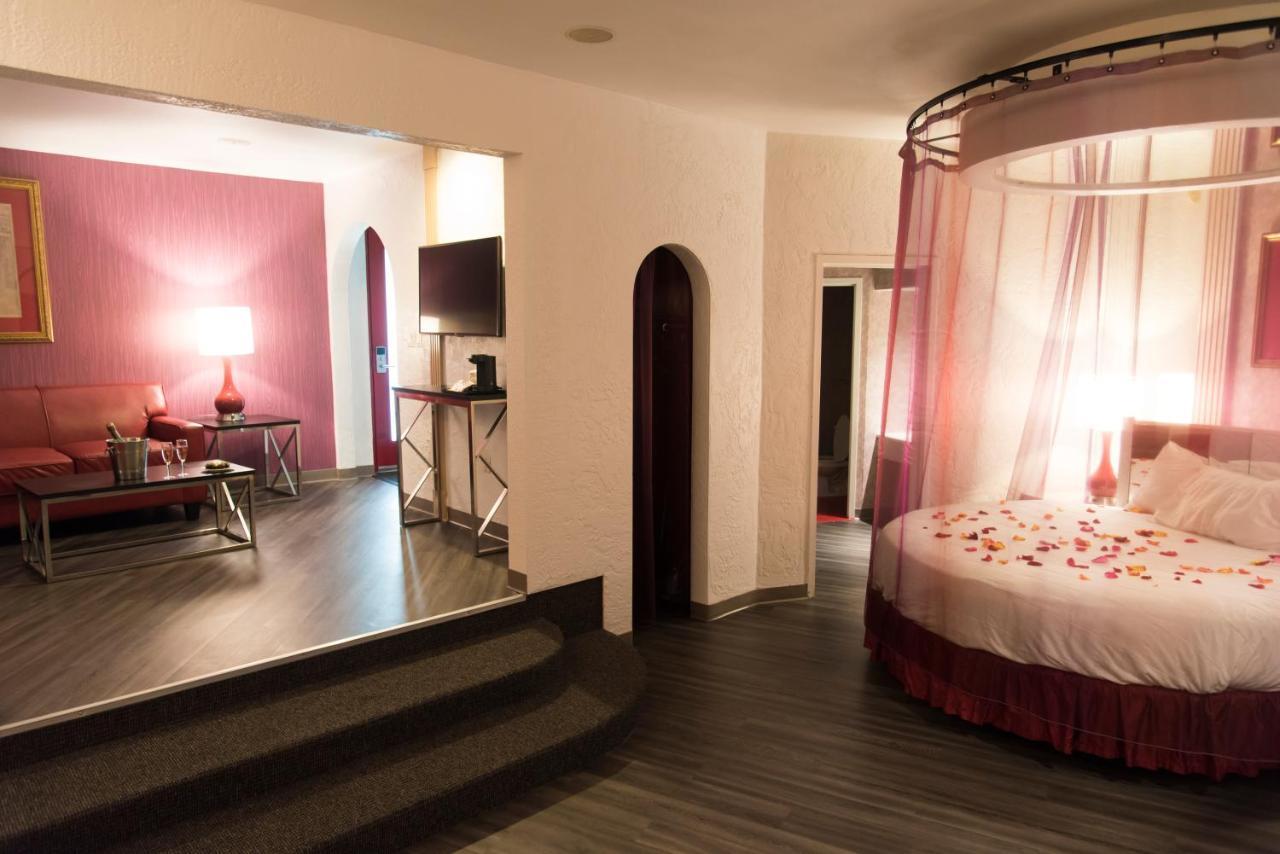 Pocono Palace Resort อีสต์สเตราด์สเบิร์ก ภายนอก รูปภาพ